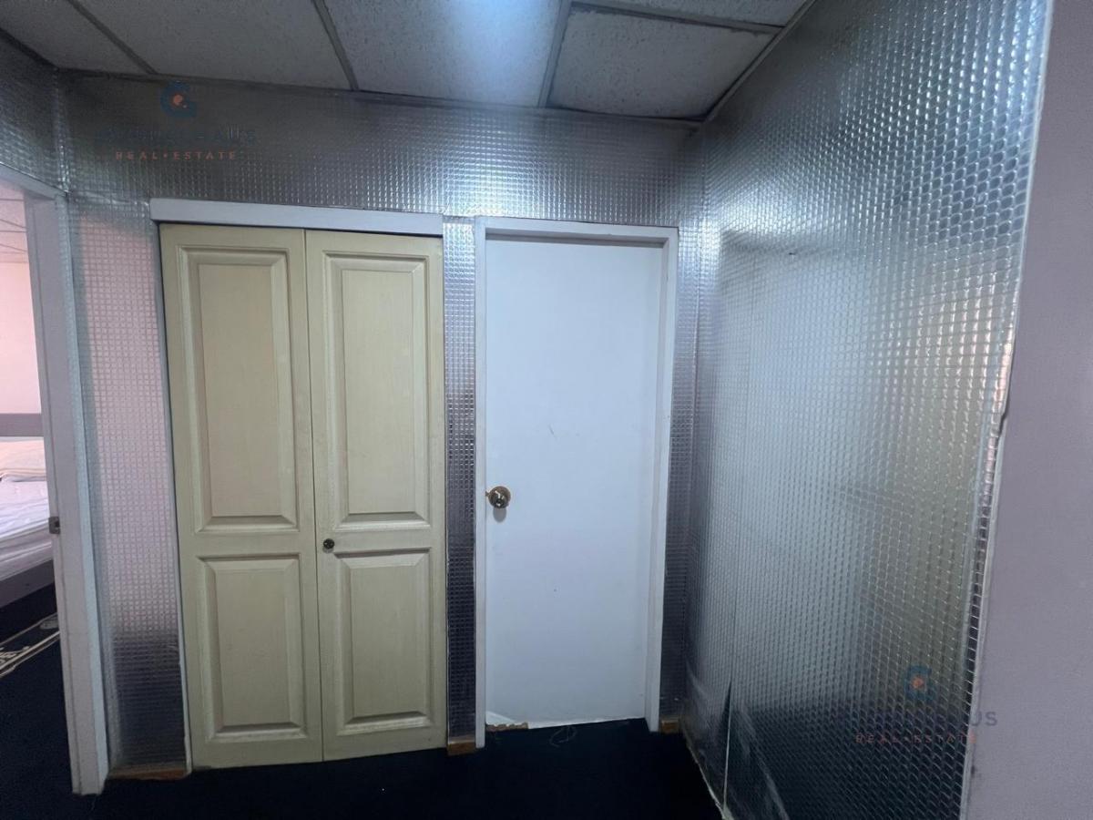 Venta de Suite en Barrio Orellana - Edificio con Ascensor - 1 Habitación. B. G. Guayas — imagen 2