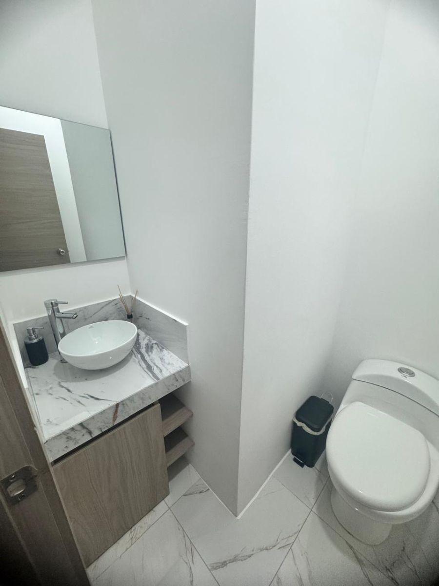 Vendo Moderna Casa Mayorca Village Poco Uso Jacuzzi Buenos Acabados 3 Dorm. Equipada, Guayas — imagen 7