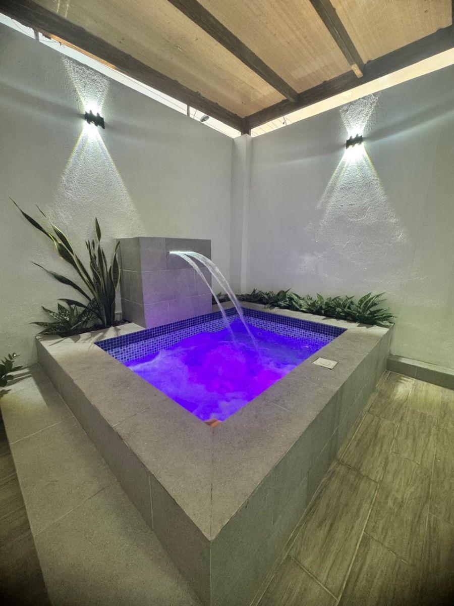 Vendo Moderna Casa Mayorca Village Poco Uso Jacuzzi Buenos Acabados 3 Dorm. Equipada, Guayas — imagen 6