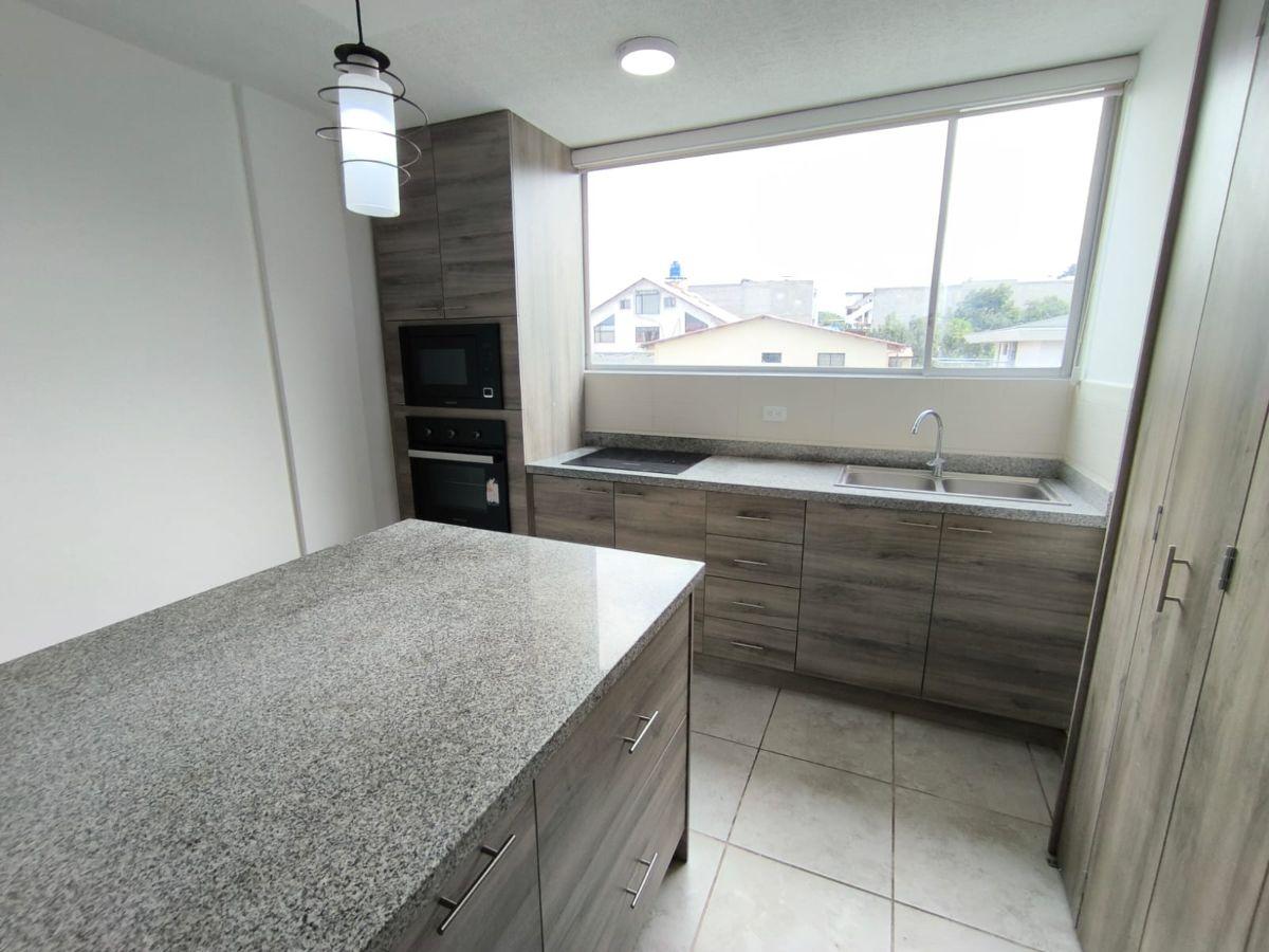 C/ Tumbaco, Departamento de 80 m² en Venta, 2 Años de Construcción — imagen 2
