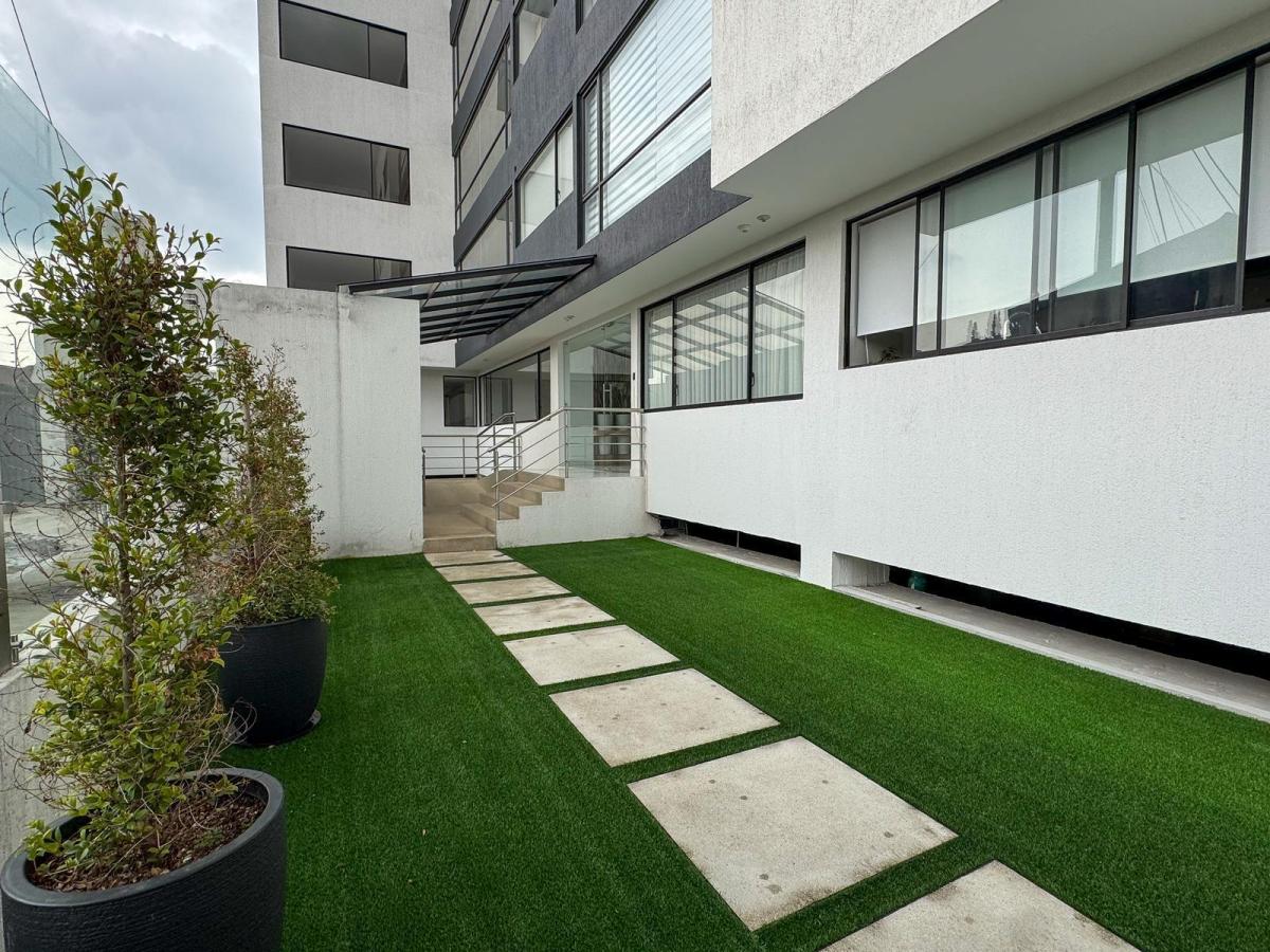 Venta Hermoso Departamento Tres Dorm. con Patio (Granda Centeno) — imagen 7