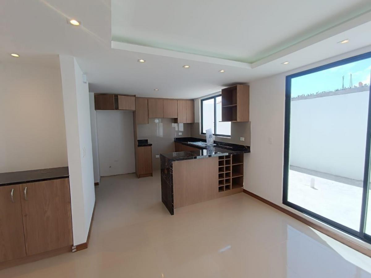 Dúplex en Venta con Terraza Privada – Kartódromo, San Antonio de Pichincha — imagen 8