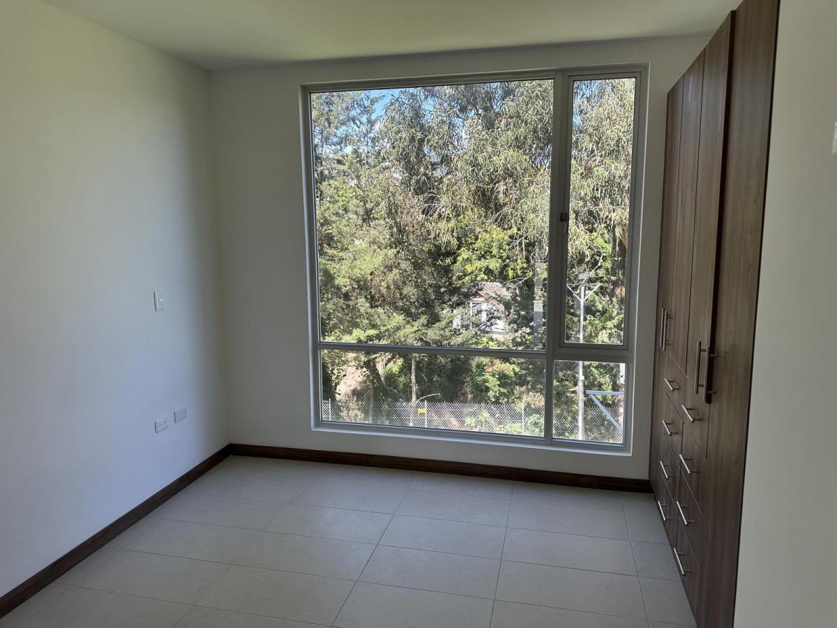 Departamento por Estrenar Sector Tumbaco — imagen 9