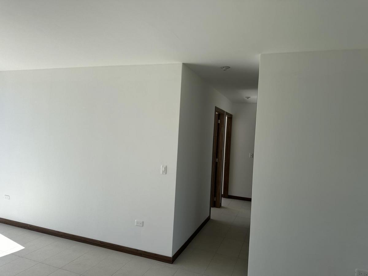 Departamento por Estrenar Sector Tumbaco — imagen 2