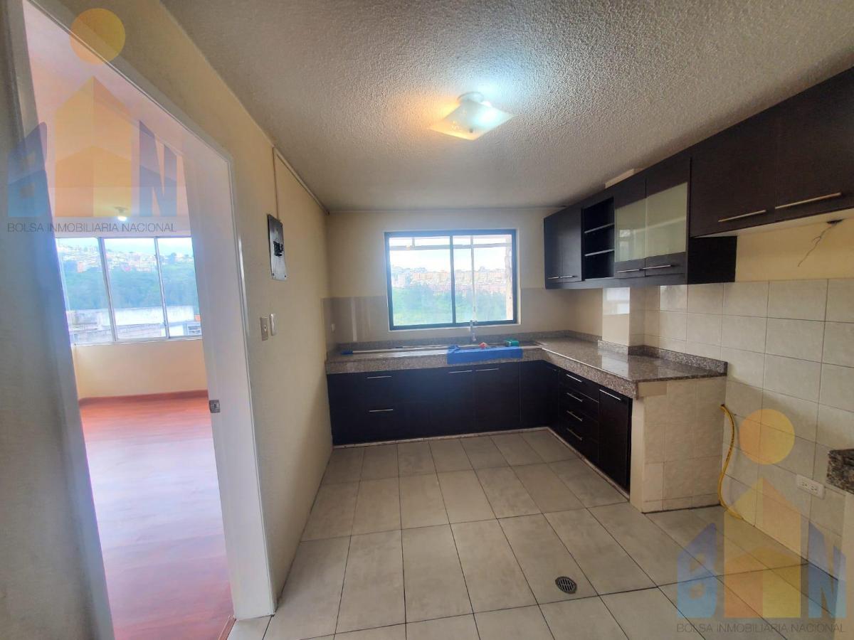 Amplio Departamento Duplex en Venta en Mojas Sector Valle de Los Chillos — imagen 2