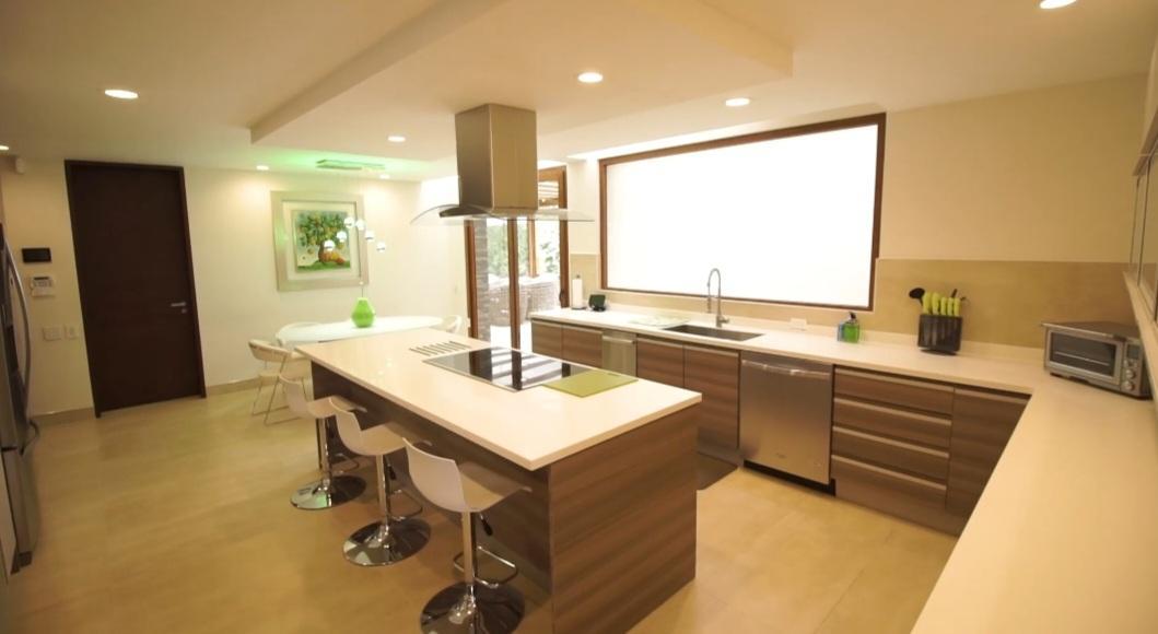 Hermosa y Exclusiva Casa de Venta en Cumbaya Urbanizacion — imagen 7