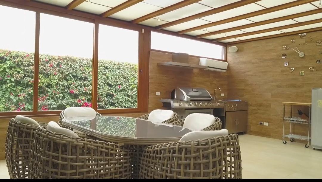 Hermosa y Exclusiva Casa de Venta en Cumbaya Urbanizacion — imagen 6
