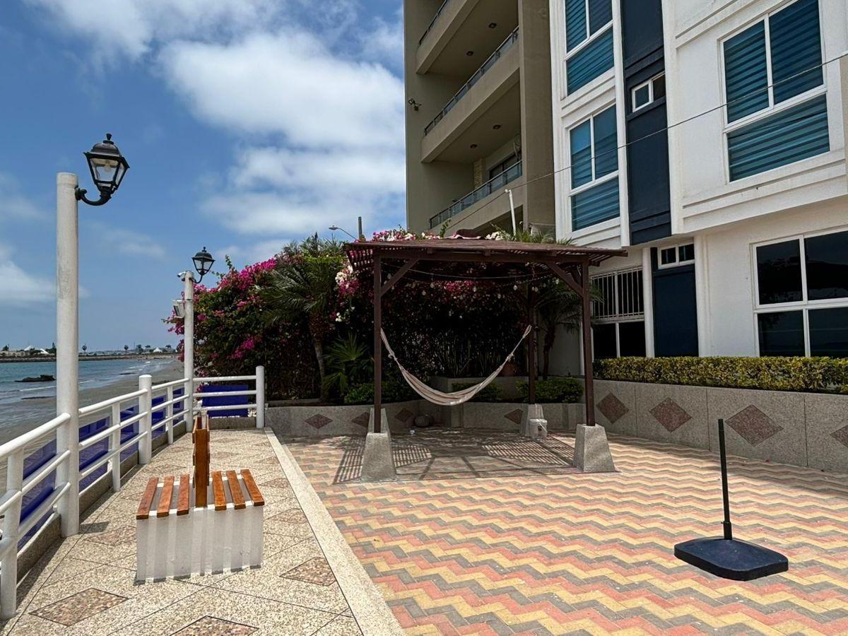 Venta Departamento Amoblado en Salinas 2 Dorm. — imagen 7