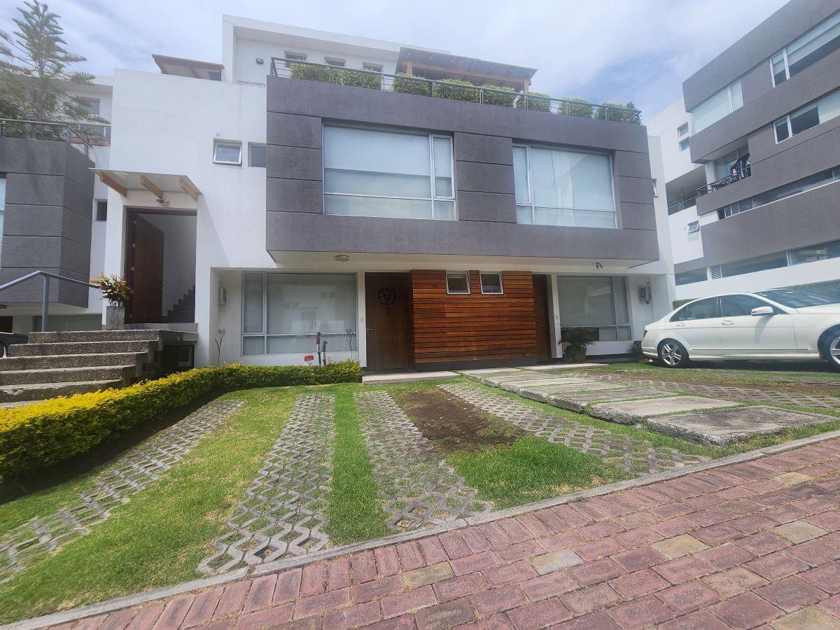 Venta Casa Tumbaco 3 Dorm. Conjunto Privado Patio — imagen 8