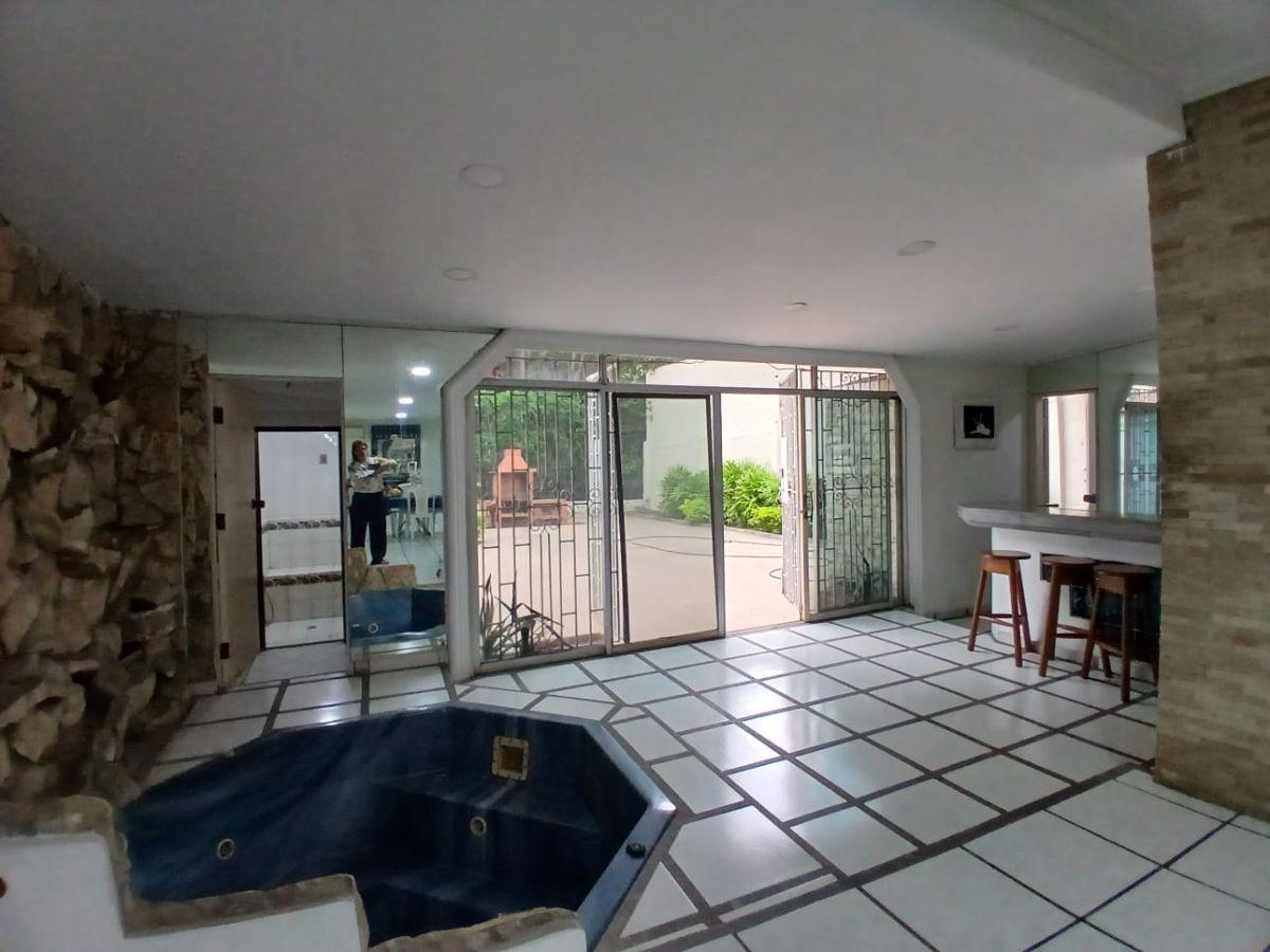 Se Vende Departamento Planta Baja en Urdesa Norte, Guayas — imagen 4