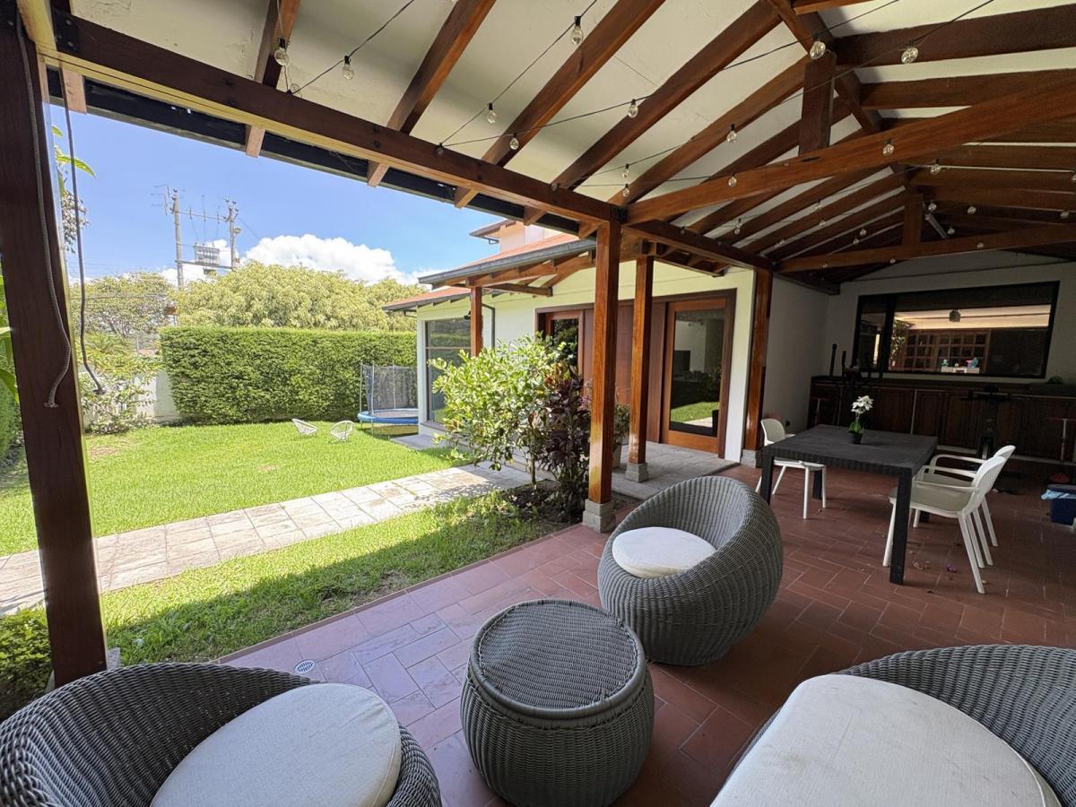 Vendo Casa Independiente Reservorio de Cumbaya Dentro de Urbanización — imagen 8