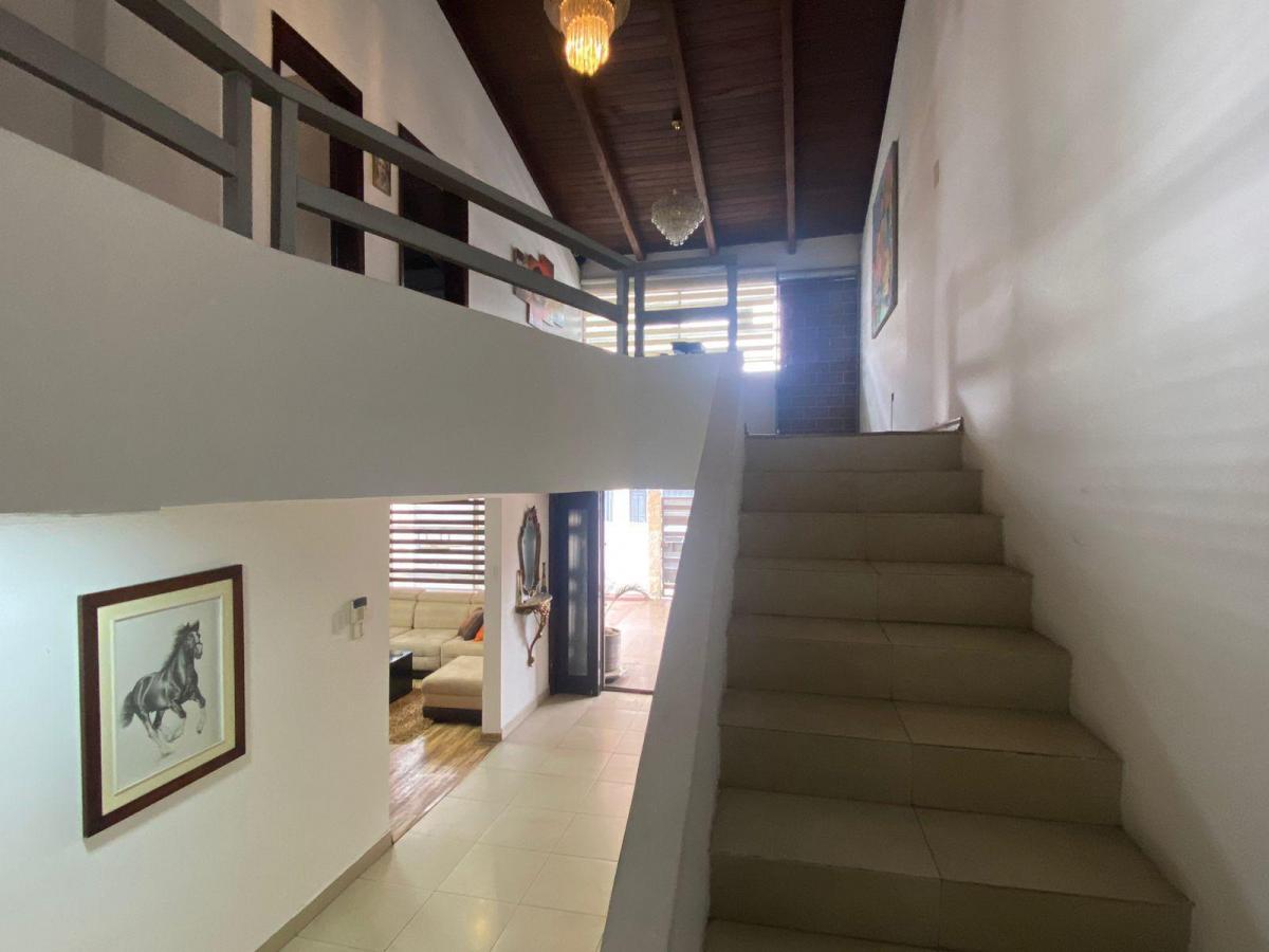 Venta Casa 200 m², Sector El Batán, a 1 Cuadra de Av Gaspar de Villarroel y Shyris, Quito — imagen 4