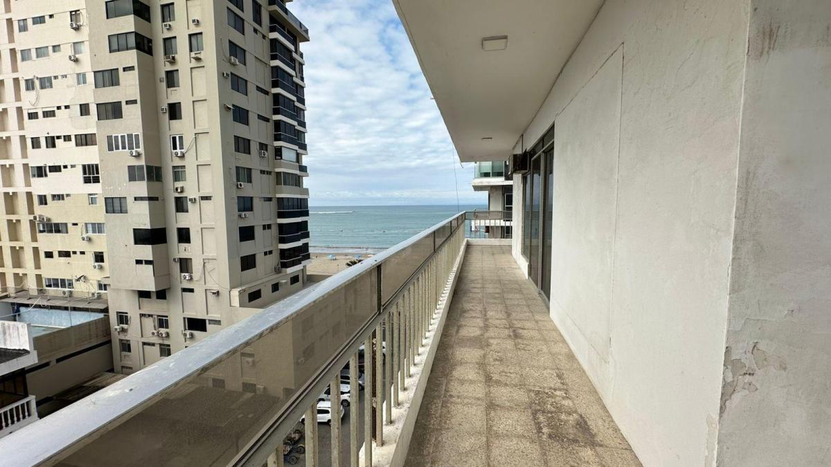 Vendo Apartamento en El Edificio Tiburon Salinas — imagen 10