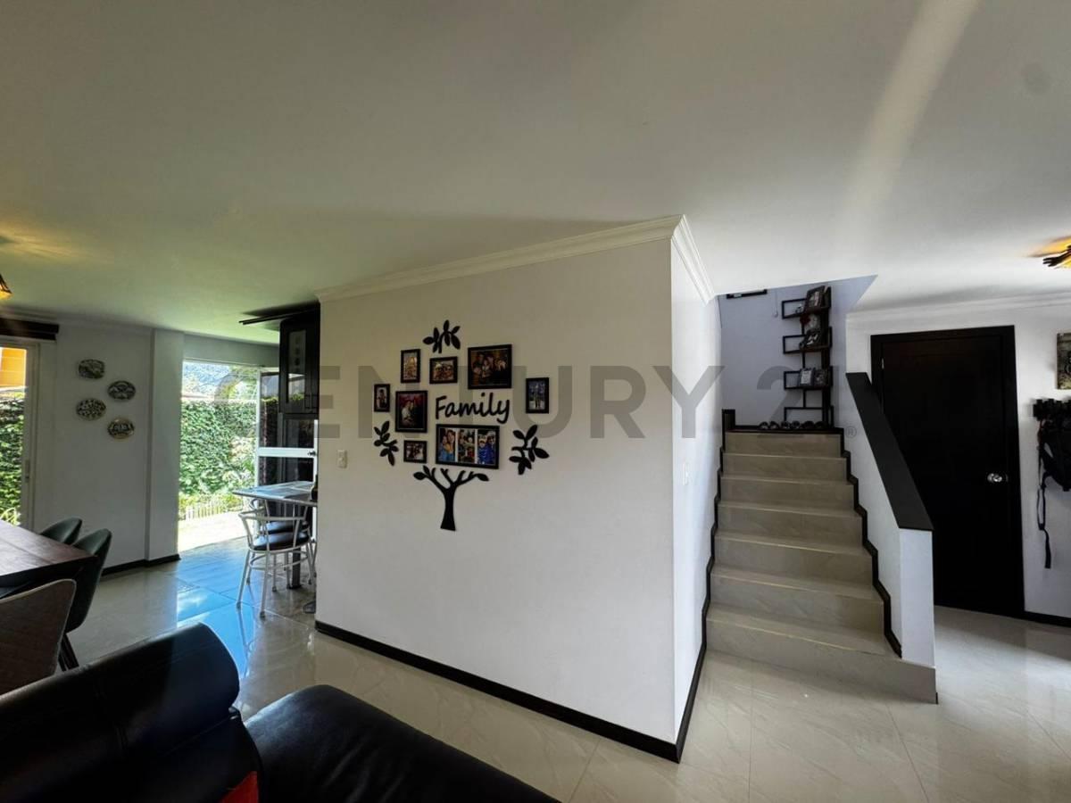 Casa en Mirasierra 179 m² - 3 Dorm. y Sala Tv — imagen 5