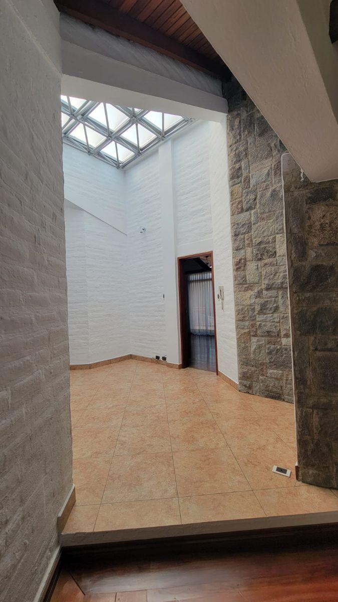Casa con Áreas Verdes — imagen 5