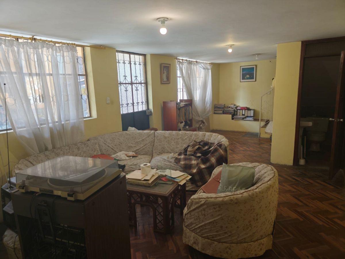 Casa Rentera en Venta 353 m Sector Guajalo Sur de Quito — imagen 2