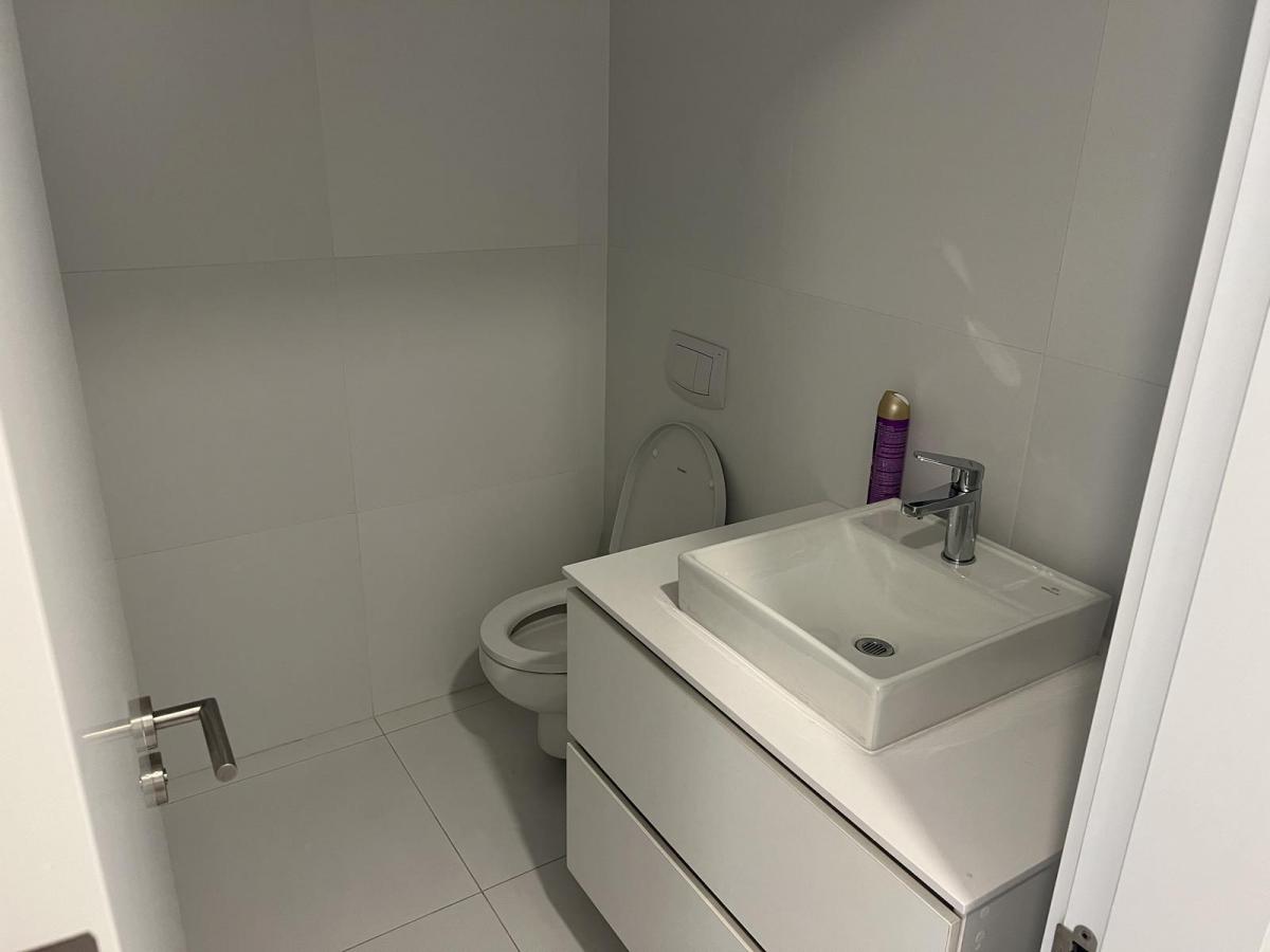 Depart Quito Departamento de Venta (Ph) Amento En — imagen 2