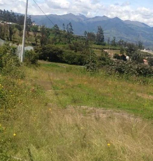 Renta Terreno Excelente Ubicación, Sector San Antonio de Ibarra, Imbabura — imagen 1
