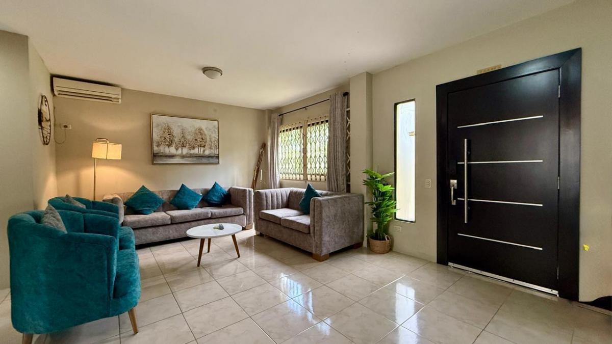 En Venta Casa - Urbanización Ciudad Satelital Los Angeles - (Mervel), Guayas — imagen 8