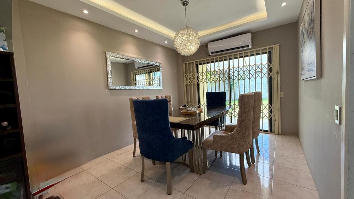En Venta Casa - Urbanización Ciudad Satelital Los Angeles - (Mervel), Guayas — imagen 6