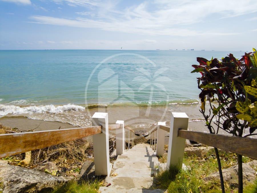 Vendo Espectacular Casa Esquinera Frente Al Mar Sector La Milina en Salinas — imagen 8
