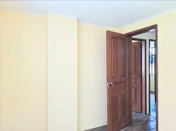 Av Teniente Huigo Ortiz Vende Departamento en Planta Baja 3 Dorm. — imagen 2