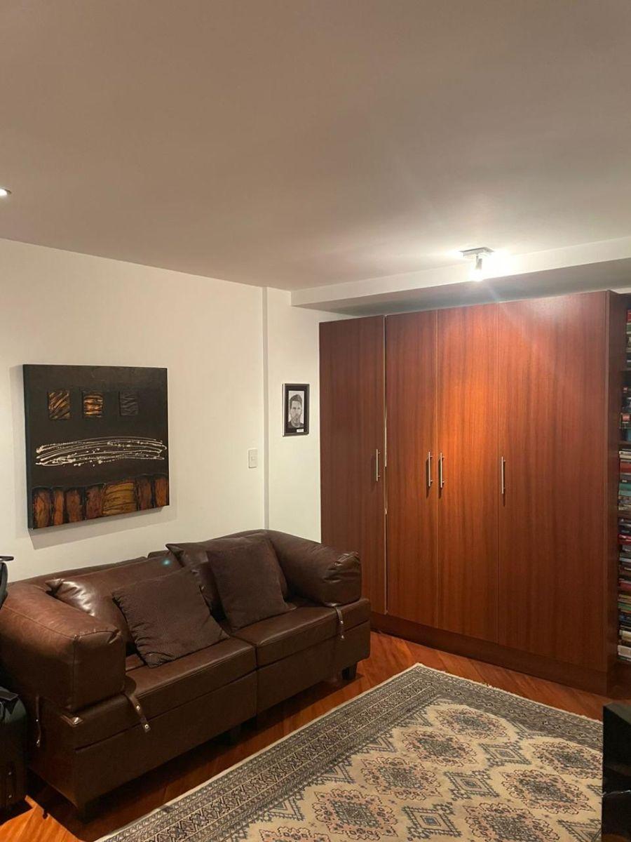 Vendo Departamento 2 Dorm. Gonzales Suarez. Provincia de Pichincha — imagen 6