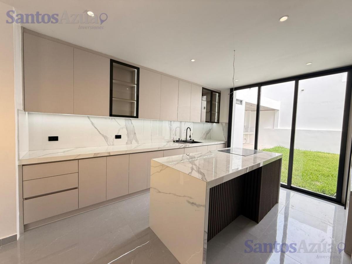 Casa en Venta en Mantabeach 4 Habitacones, Manabí — imagen 4