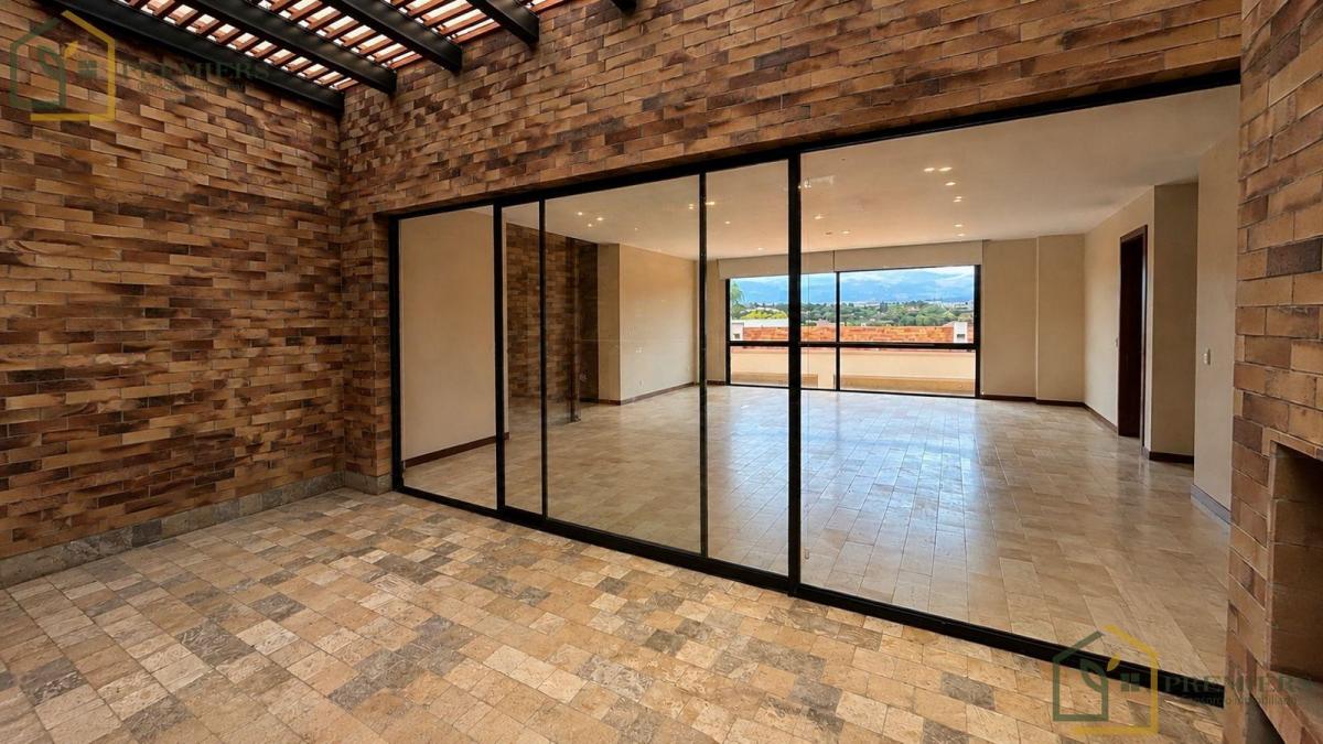 Venta de Departamento en Cumbayá — imagen 7