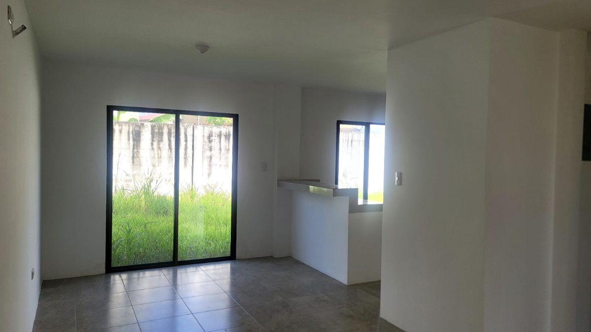 Casa de Estreno en Venta en La Rioja Av Leon Febres Cordero - Mae. Recalde, Guayas — imagen 7