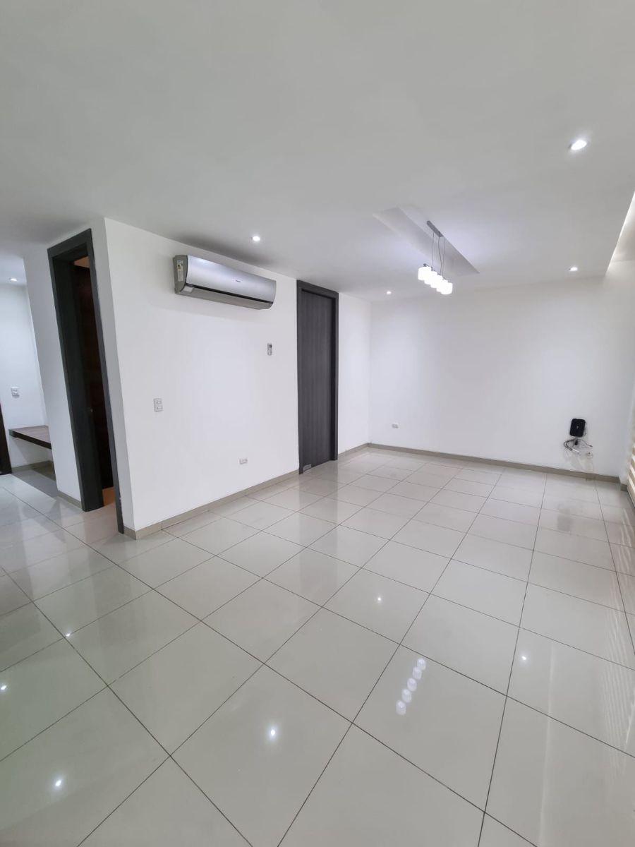 Departamento de Venta con Vista Al Rio Planta Baja en Ryo 600, Guayas — imagen 7