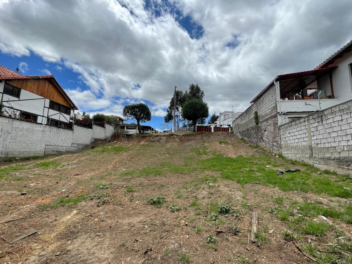 Vendo de Oportunidad Terreno - Club Los Chillos — imagen 2