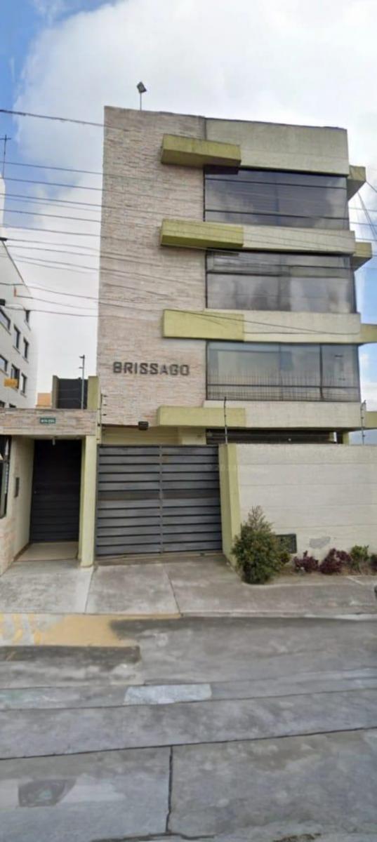 Amplio Departamento Moderno en Quito — imagen 10