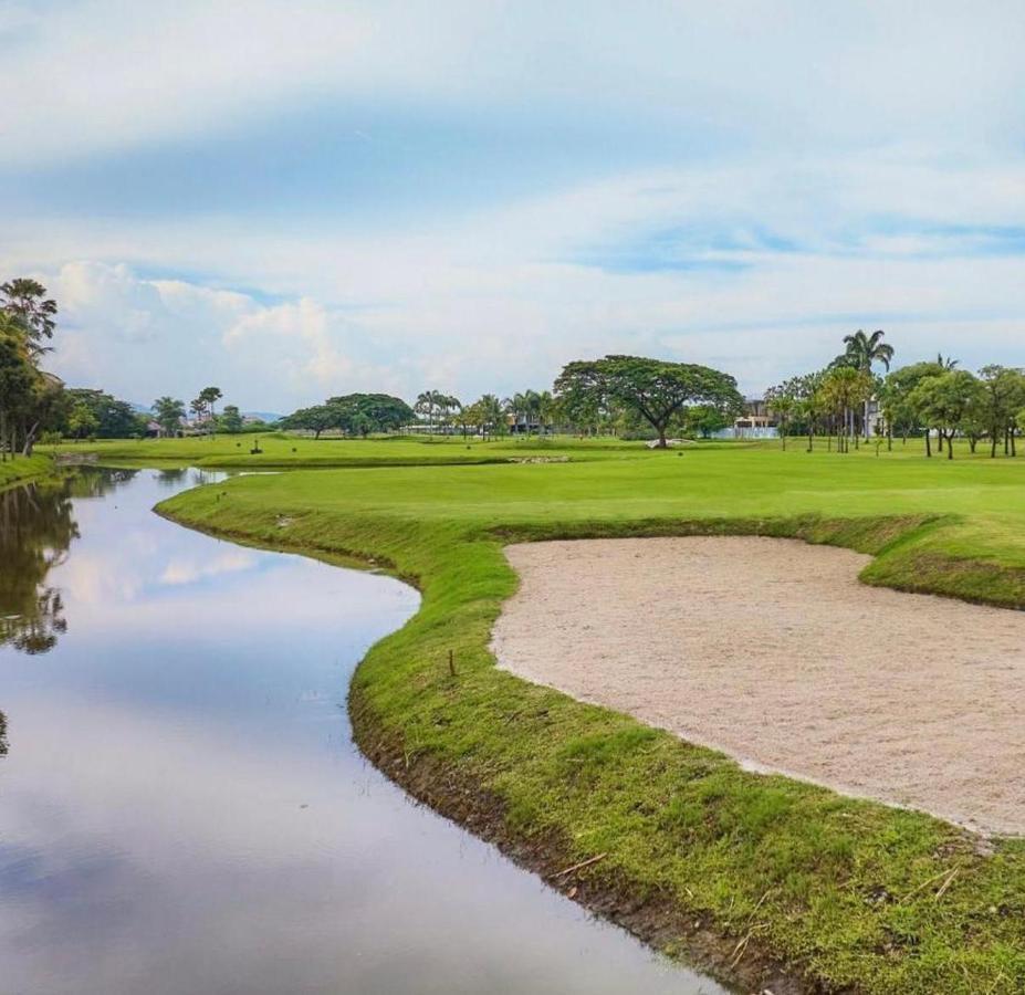 Mocoli Urbanizacion Mocoli Golf Terreno Al Lago en Venta, Guayas — imagen 9