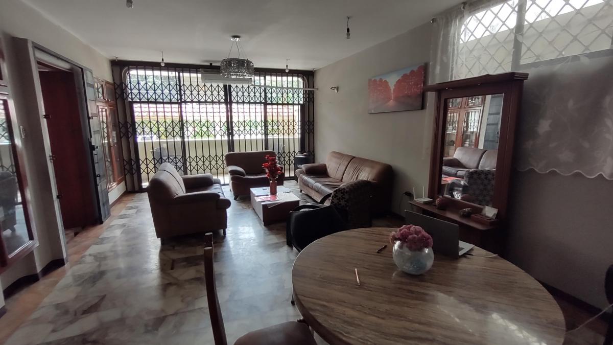 Casa Amplia en Venta con 6 Dorm. - Garzota Norte de Guayaquil, Guayas — imagen 7