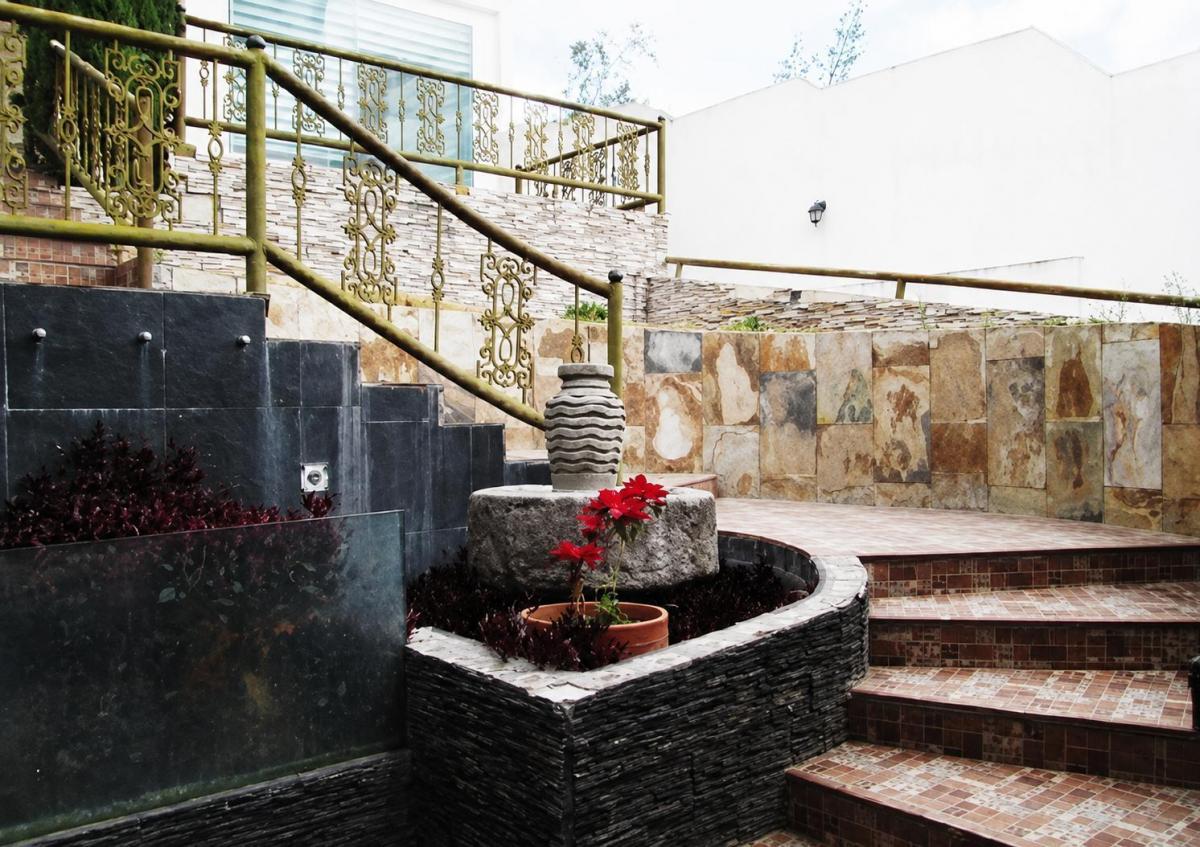 Casa Bifamiliar en Urbanización Colegio Francés, Pomasqui, Quito — imagen 8