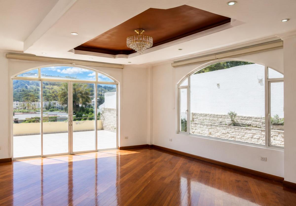 Casa Bifamiliar en Urbanización Colegio Francés, Pomasqui, Quito — imagen 6