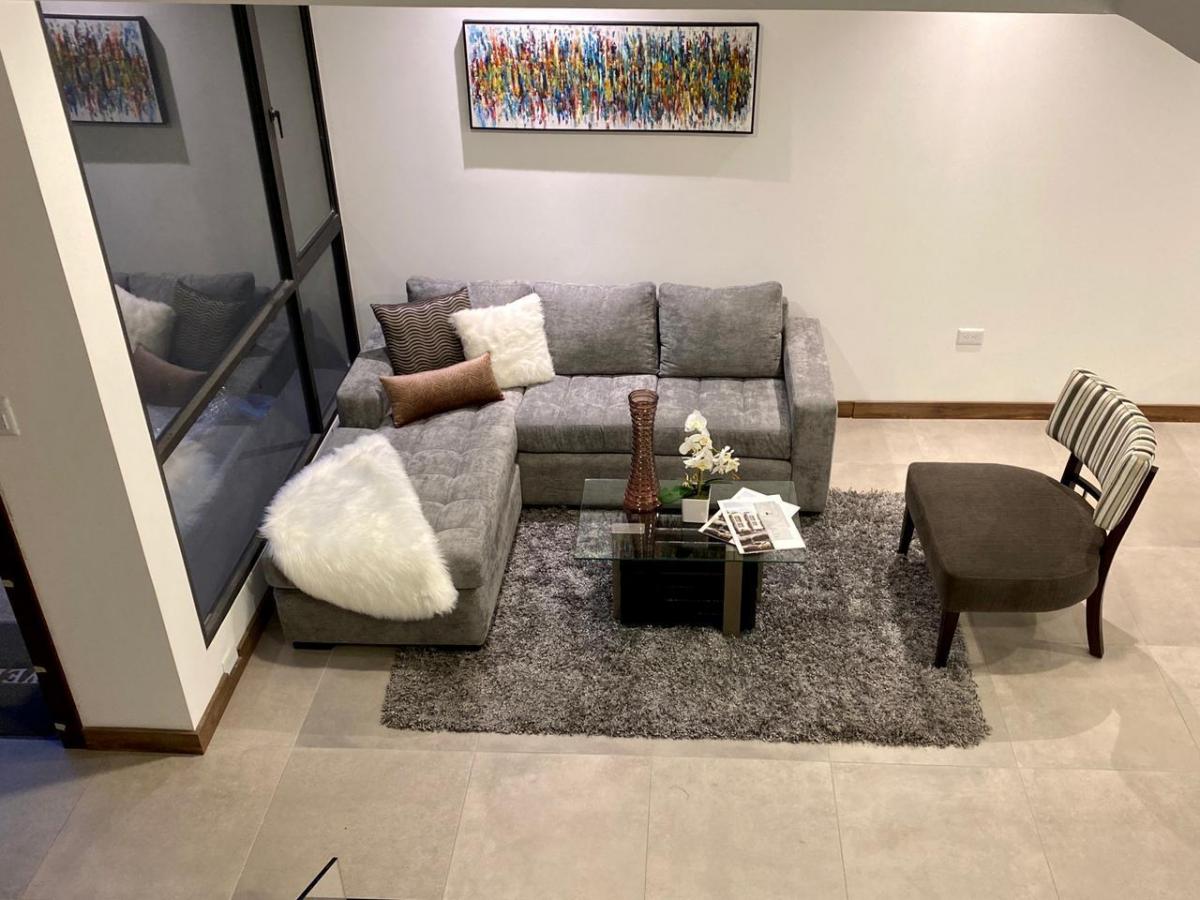 Casa en Venta por Estrenar en Santa Lucia Norte de Quito — imagen 8