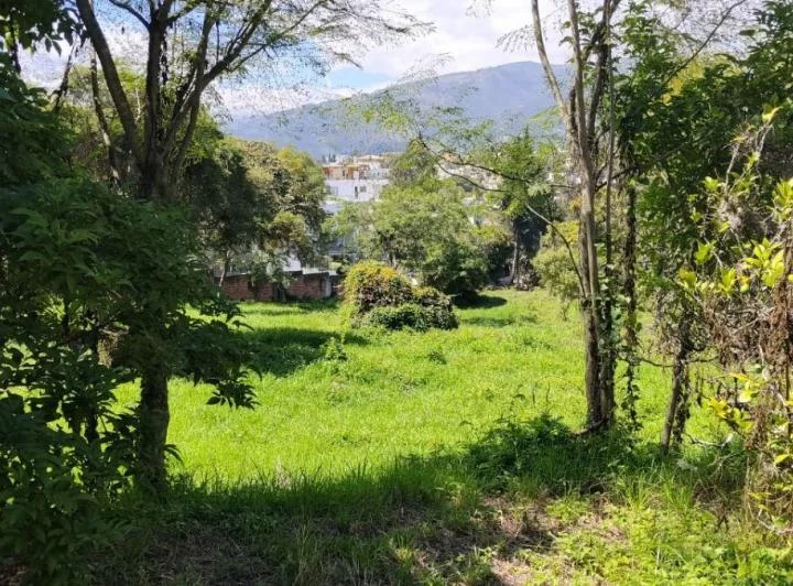 Terreno de 5418 m² en Venta en Cumbayá — imagen 1