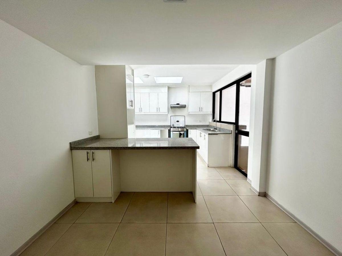 Casa en Venta por Estrenar 450 m² Batan Alto — imagen 7