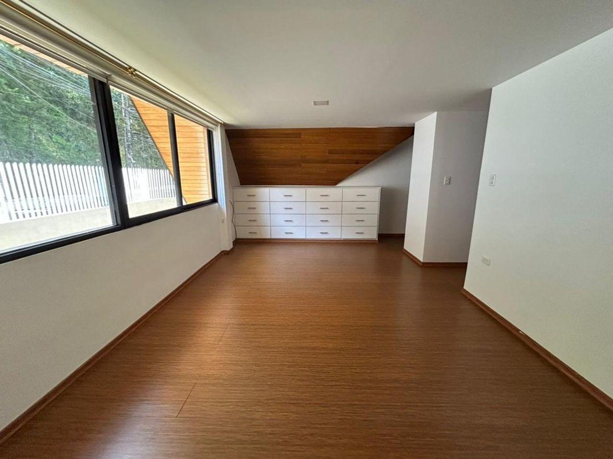 Casa en Venta por Estrenar 450 m² Batan Alto — imagen 5