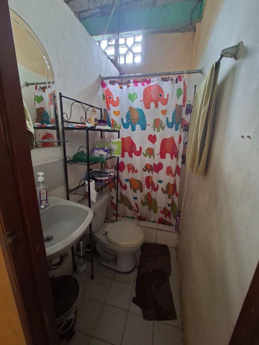 Venta de Casa Sur Oeste de Guayaquil - Calle Nicolás Augusto Gonzales, Guayas — imagen 5