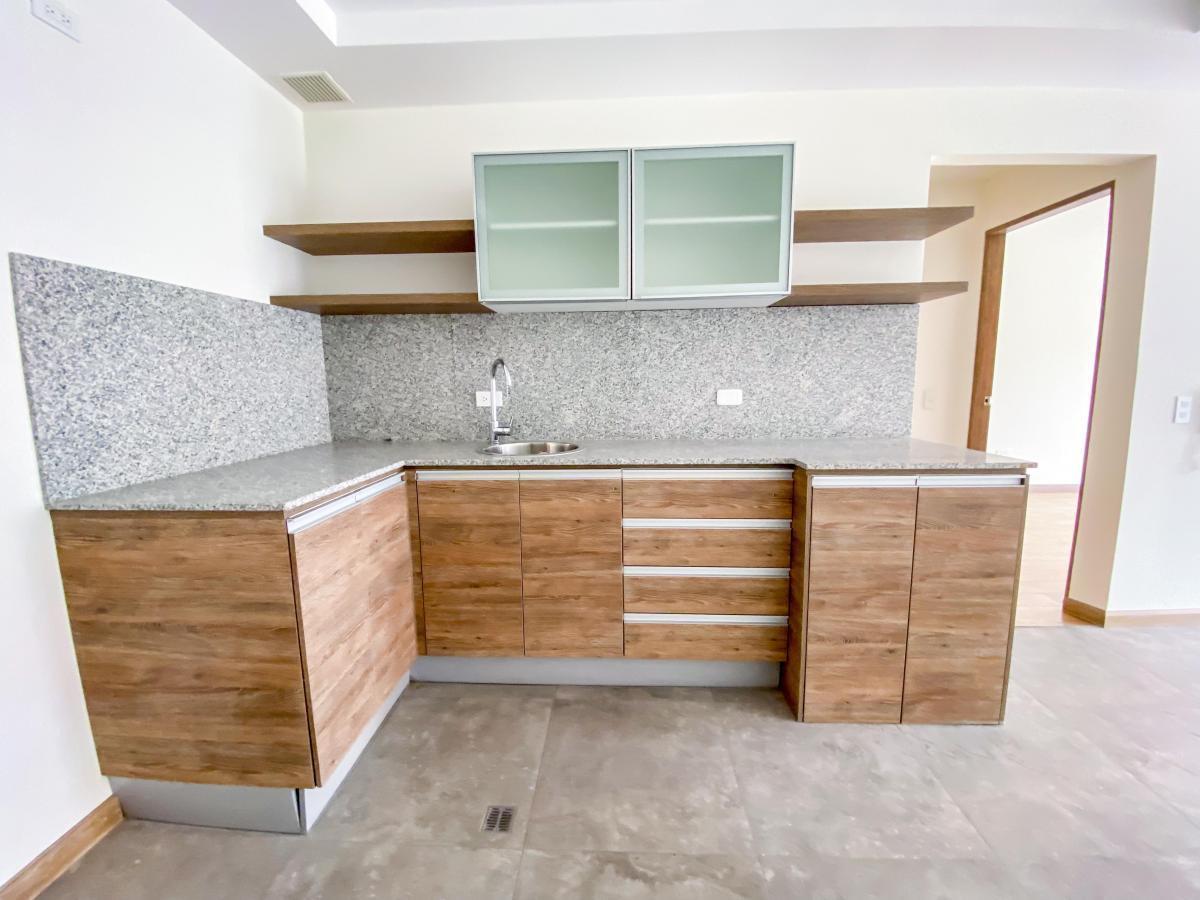 Suite en Venta La Carolina La Paz Tunel Guayasamin con Terraza — imagen 9