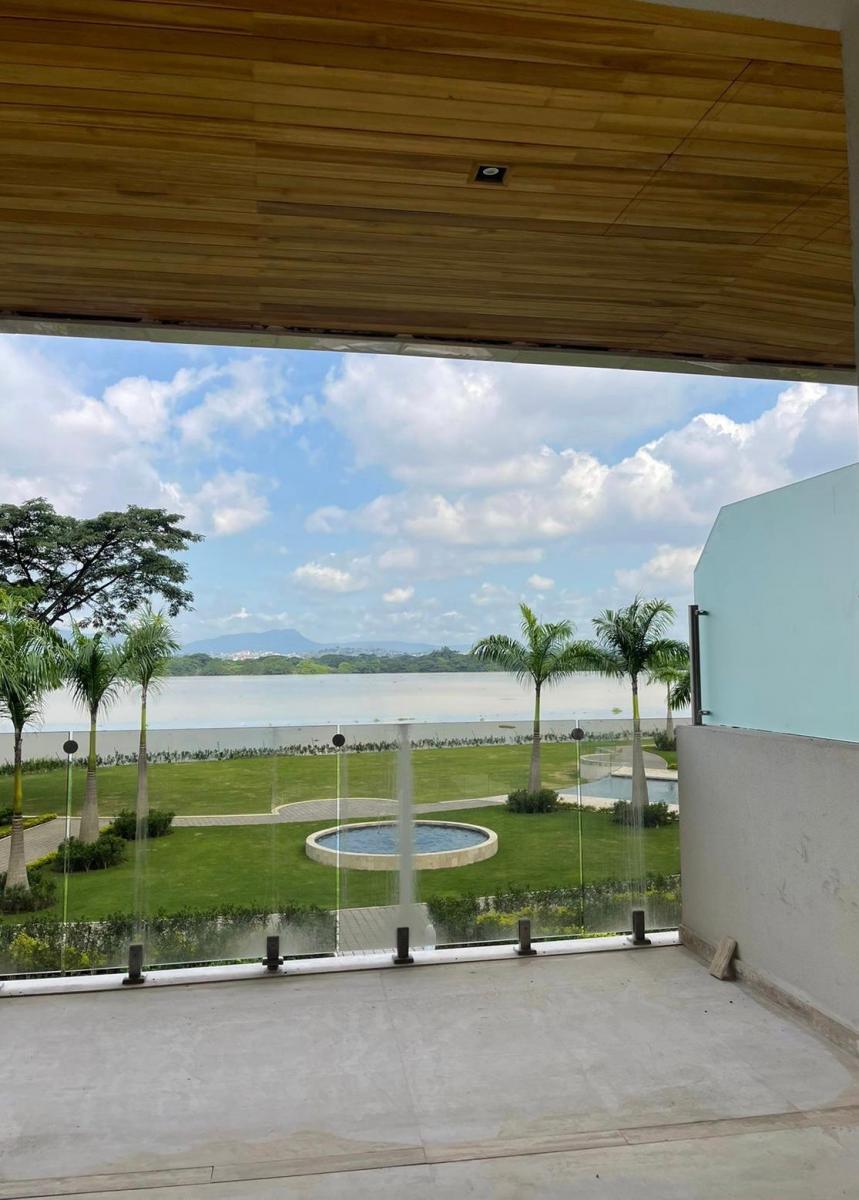 Departamento de Lujo Al Rio por Estrenar en Exclusiva Urb Sotonovo, Guayas — imagen 9