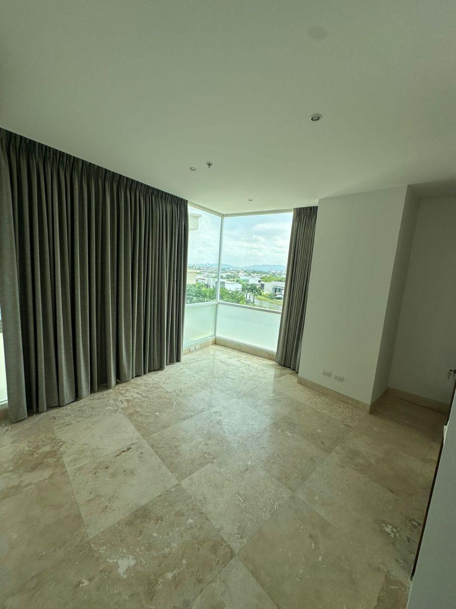 Departamento de 220 m² con 3 Recámaras en Venta en Blue Bay, Guayas — imagen 8