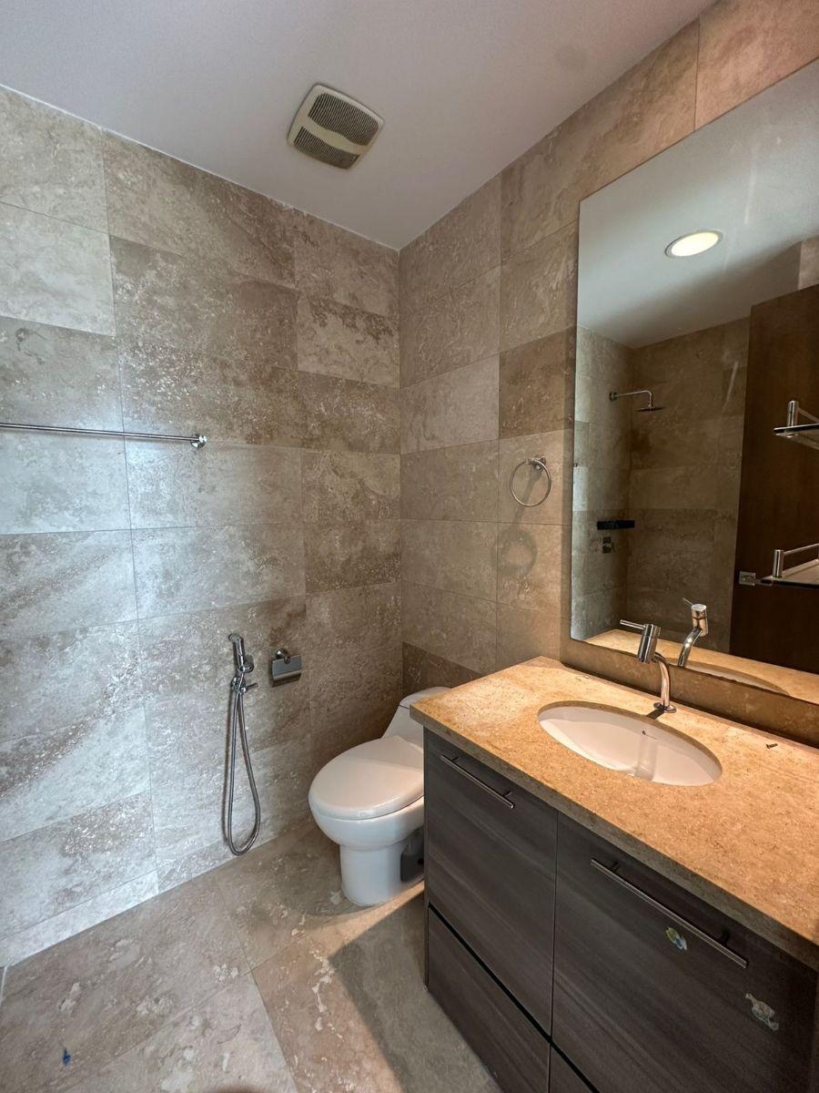 Departamento de 220 m² con 3 Recámaras en Venta en Blue Bay, Guayas — imagen 6