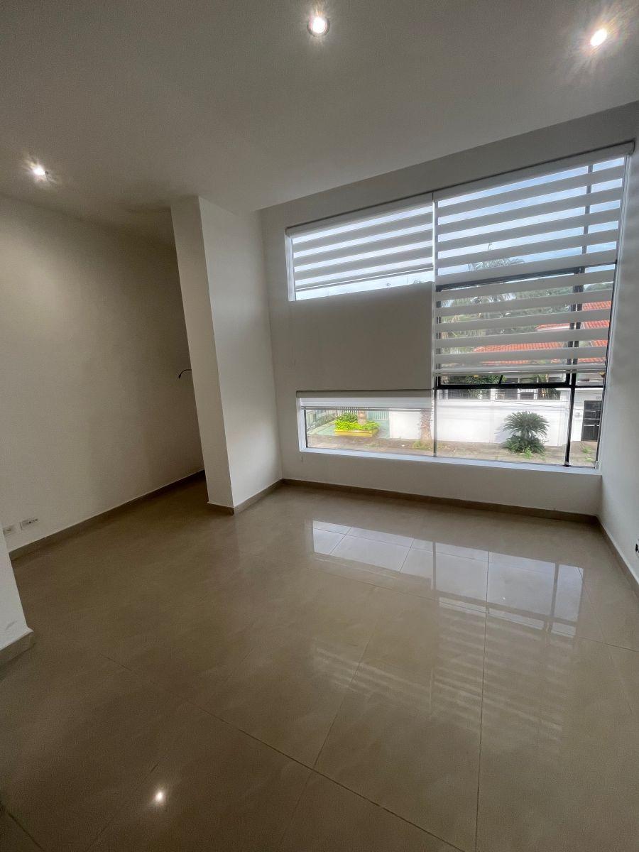 Urdesa Central Departamento en Venta 2 Dorm., Guayas — imagen 9