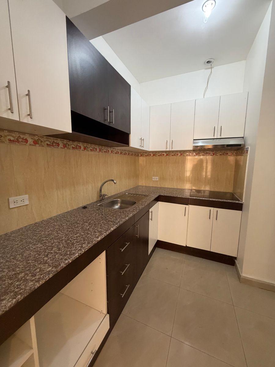 Urdesa Central Departamento en Venta 2 Dorm., Guayas — imagen 4