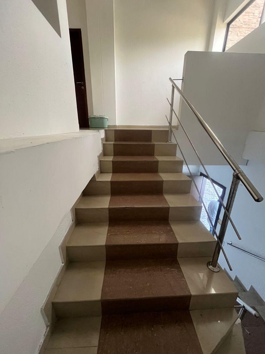 Urdesa Central Departamento en Venta 2 Dorm., Guayas — imagen 2