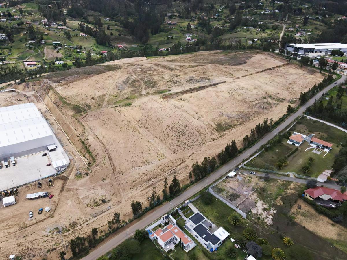 Vendo Terrenos Industriales en Cuenca, Azuay — imagen 10